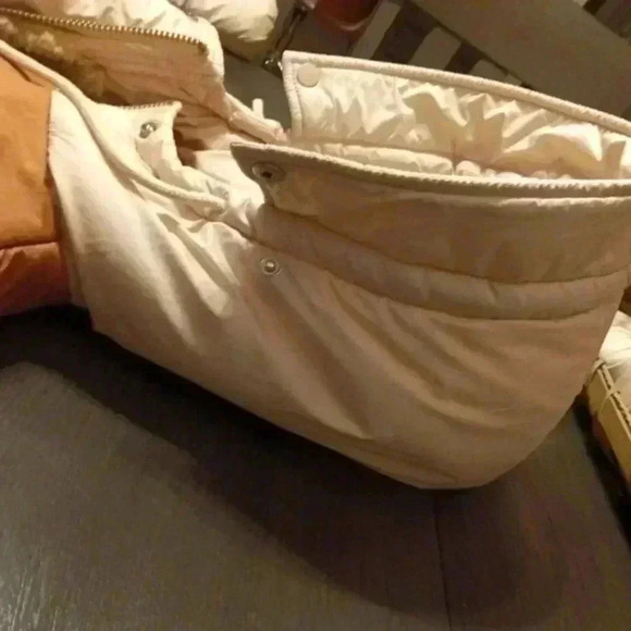 Bagatelle Coat - Picture 7 of 7